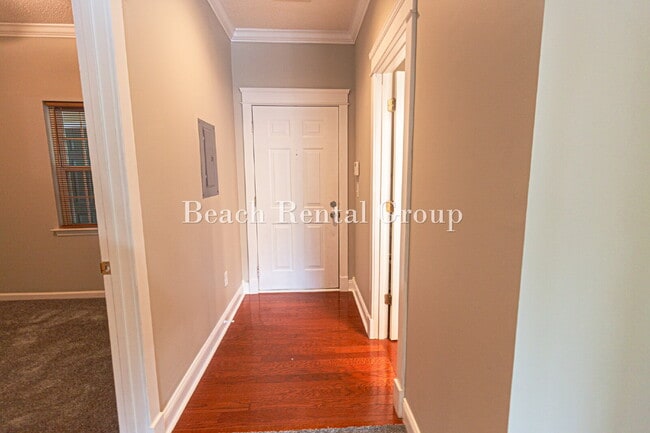 Photo - Open and Inviting End Unit