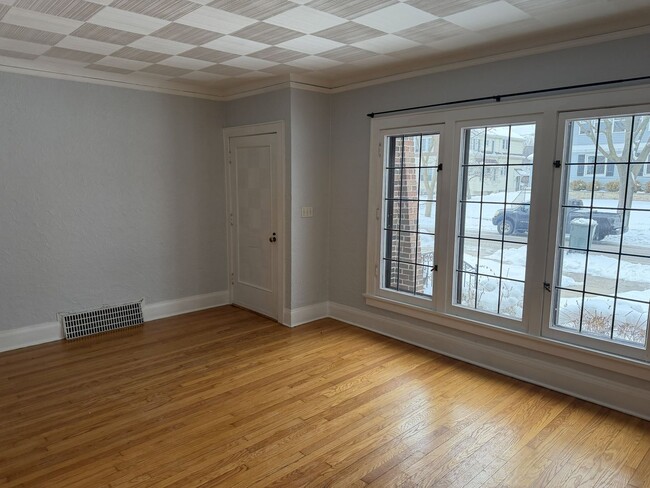 Photo - 2031-33 E Marion Street Unit 2033 E Marion Street