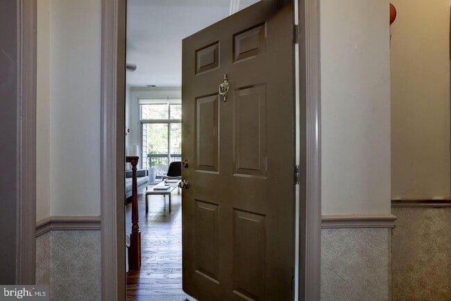 Photo - 2409 20th St NW Unit 1091