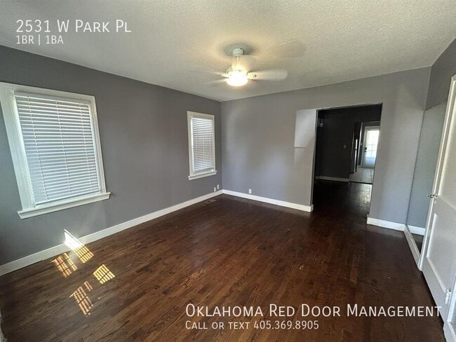 Photo - 2531 W Park Pl