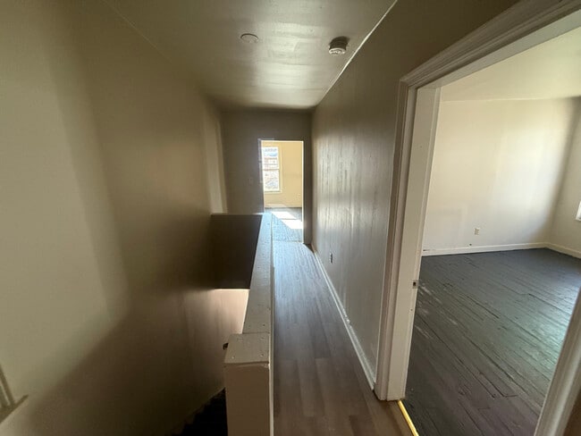 Photo - 330 2nd St Unit Apt B