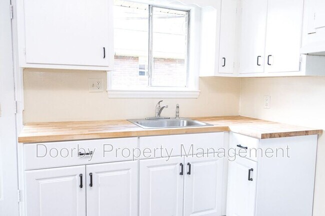 Photo - 807 Henderson Ave Unit 807 B