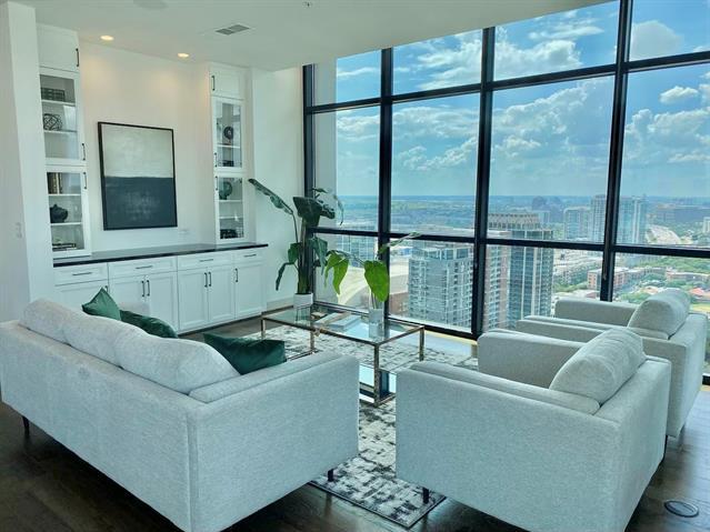 Photo - 2323 N Akard St Unit 2301