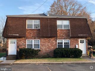 Building Photo - 16 Apel Ave Rental