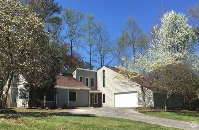 Building Photo - 4 Bed 3 Bath in Marietta!---Special offer:... Rental