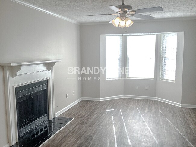 Photo - 2259 Hampton Dr