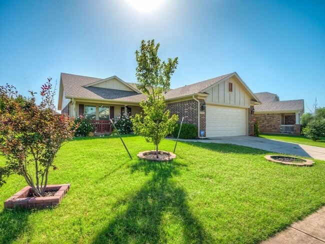 Photo - 2741 Lerkim Ln