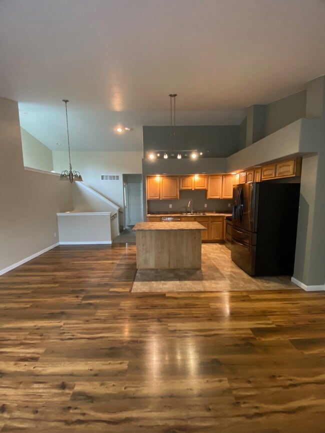 Building Photo - 2451 W Success Dr Unit A Rental
