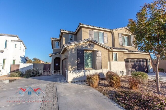 Photo - 905 S Canal Dr House
