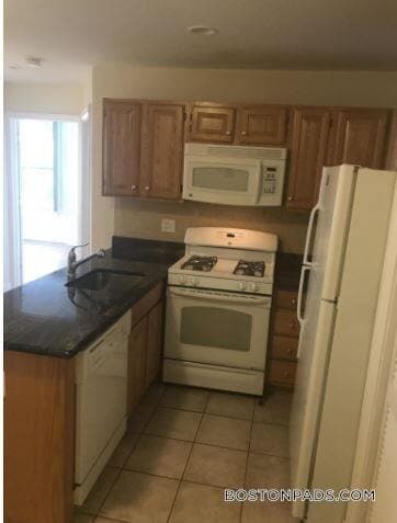 Building Photo - 90 Westland Ave