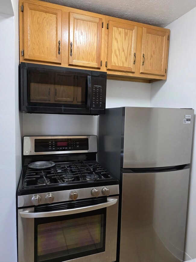 Photo - 25735 Lorain Rd Unit 18