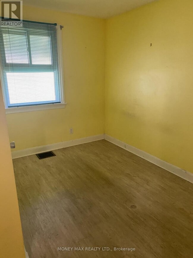 Photo - 1424 Rosenthal Ave