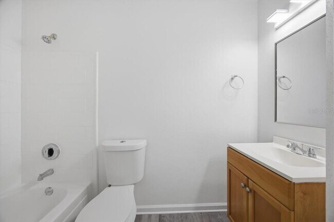 Photo - 3028 Parkway Blvd Unit 207