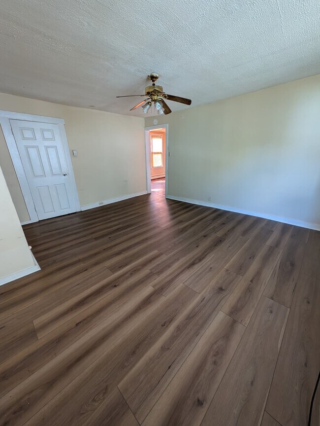 81 Sylvan Ave Unit 1