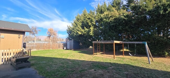 Photo - 5415 Lockford Dr