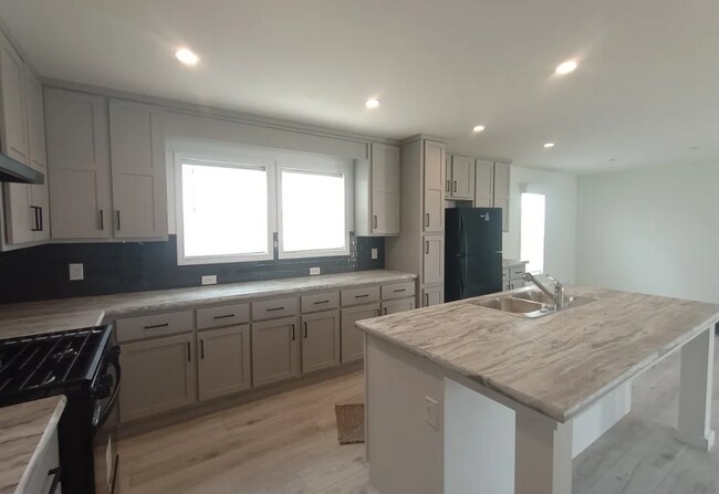 Photo - 37266 Burrstone Ln