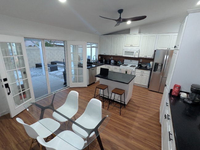 Photo - 23324 Maltby Pl