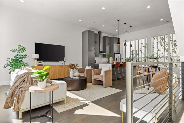 Photo - 2317 Moser Ave Unidad 103