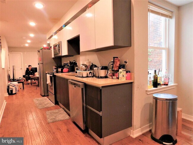 Photo - 1744 N 16th St Unit 3