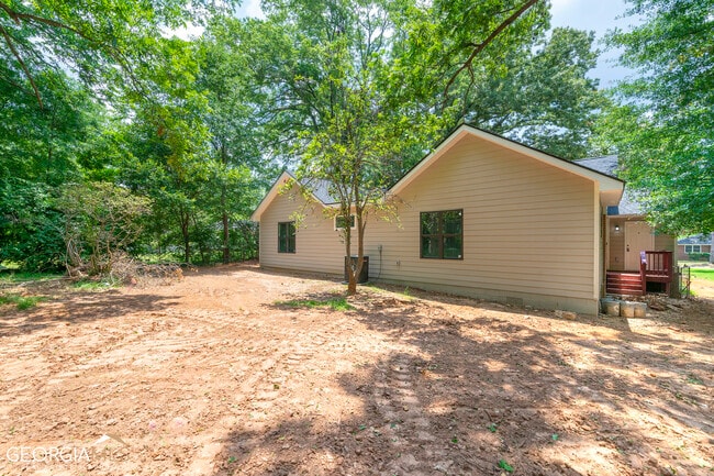 Photo - 1247 Cherokee Ave