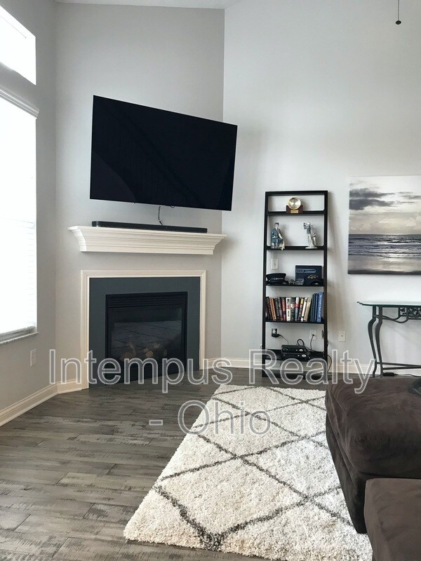 Photo - 5081 Dinard Way