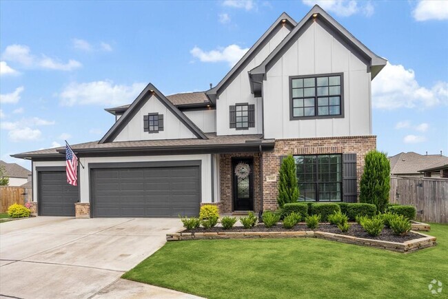 Building Photo - 30410 Garden Ridge Ct Rental
