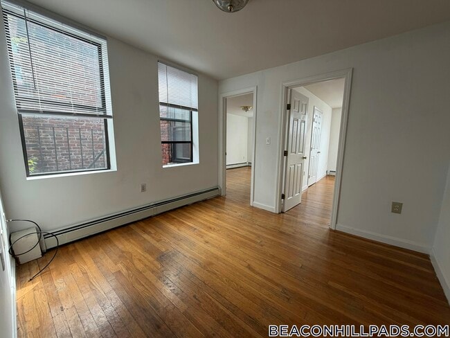 44A Joy St Unit 10