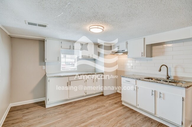 Photo - 2205 Powderly Ave SW