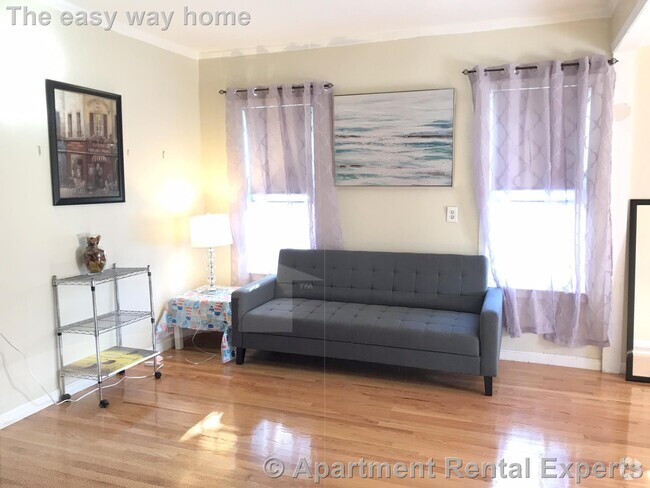 Building Photo - Somerville/Porter  Square 3 Bed - Dishwash... Rental