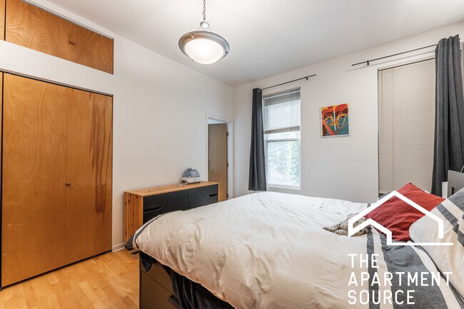 Photo - 1407 N Wicker Park Ave Unit 2