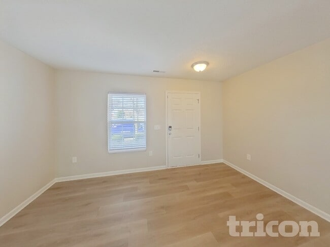 Photo - 13809 Riding Hill Ave