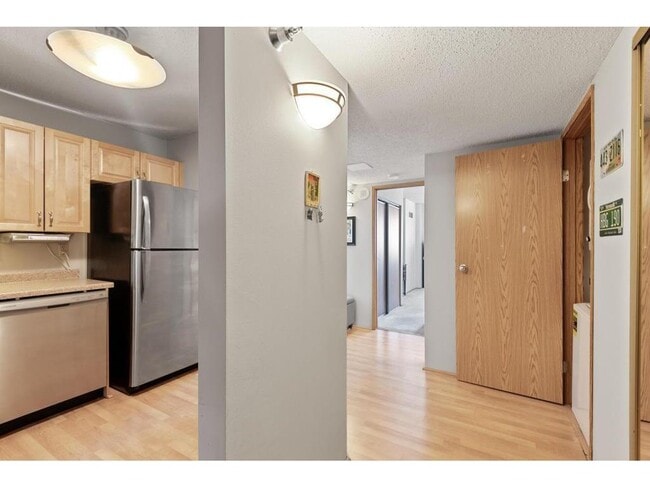 Photo - 78 10th St E Unidad 3203