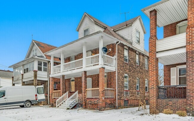 Building Photo - 15322 Yorick Ave Rental
