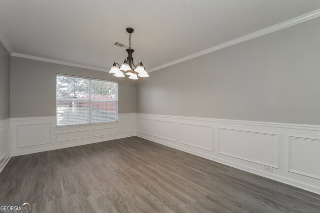 Photo - 4634 Derby Loop