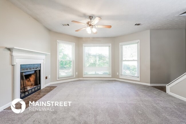 Photo - 3618 Chinaberry Ln