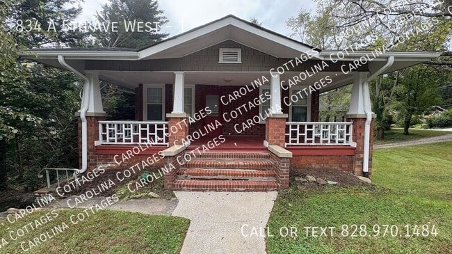 Building Photo - 834 5th Ave W
