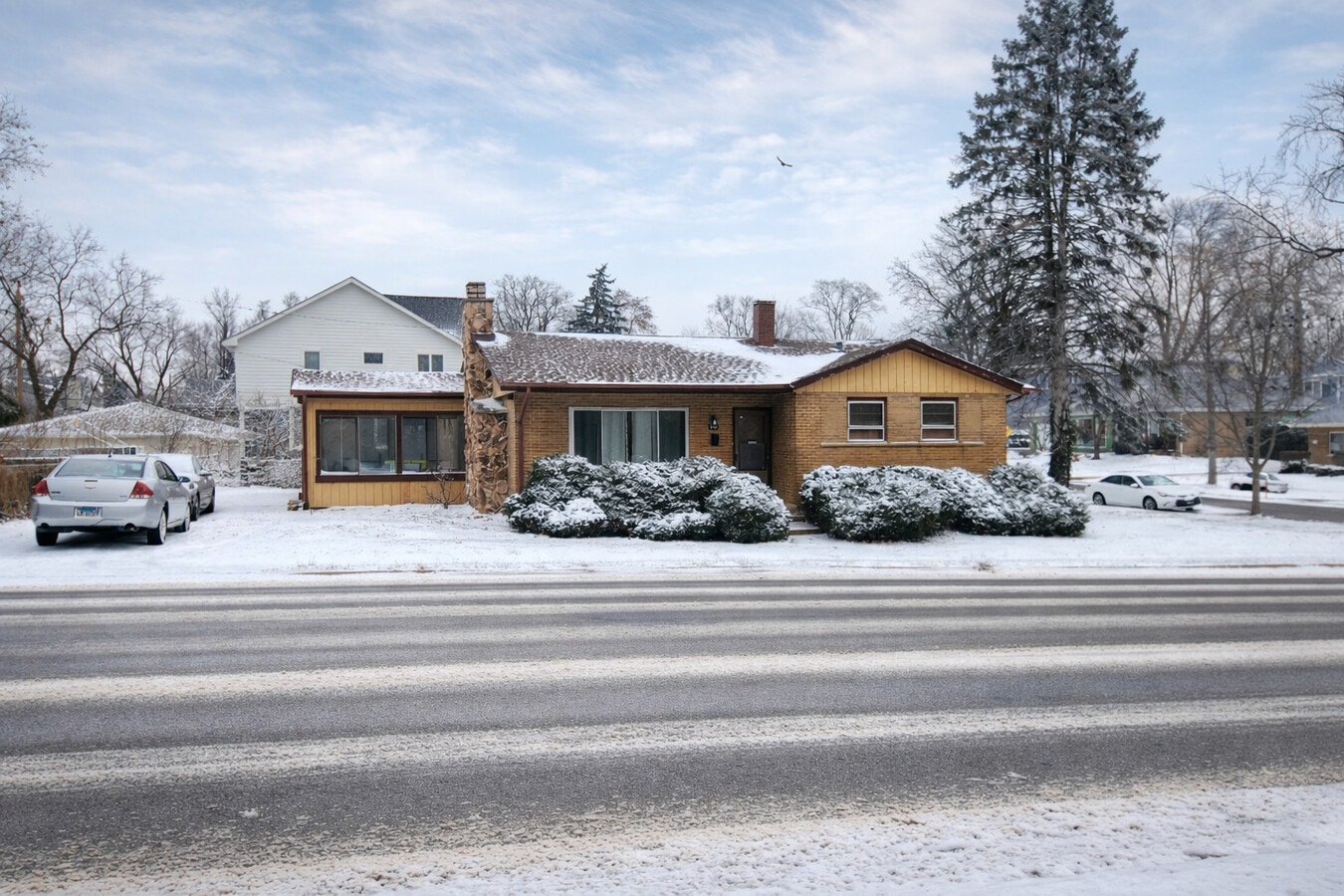 Photo - 5440 Benton Ave