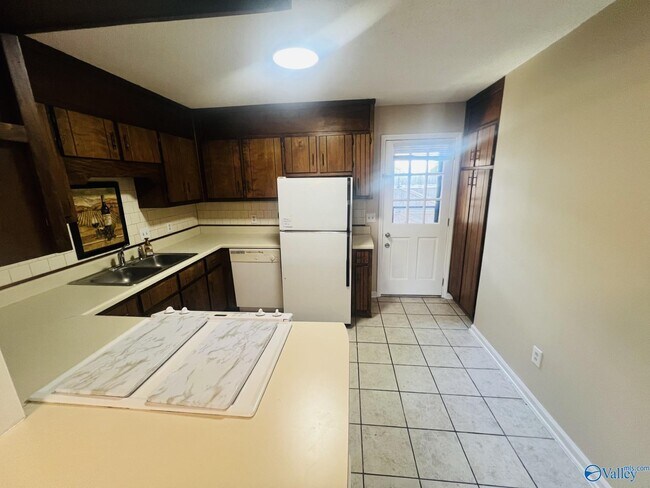 Photo - 8142 Oldfield Rd SW Unidad 6E
