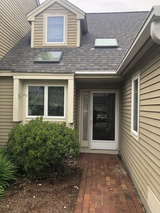 Front Door - 120 Courtyard Ln Condo Unit 120