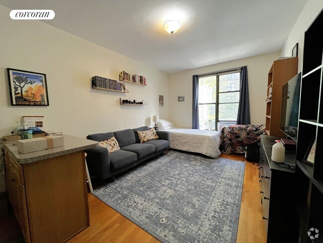 Building Photo - 34 W 86th St Rental