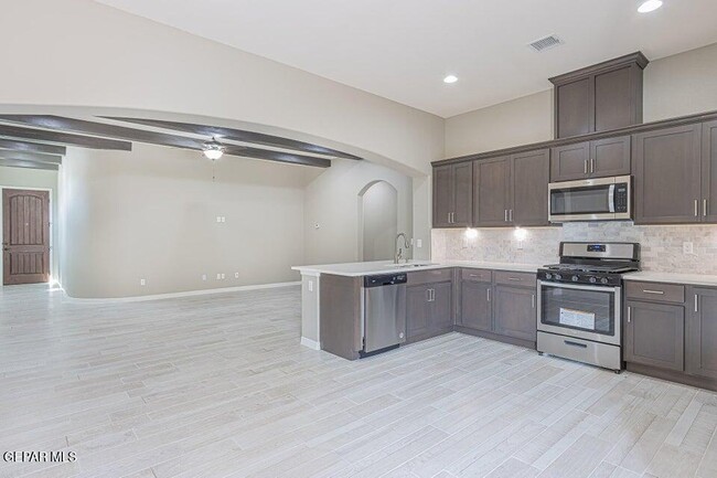 Photo - 803 Danby Ct