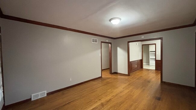 Photo - 4243 Vann Ave