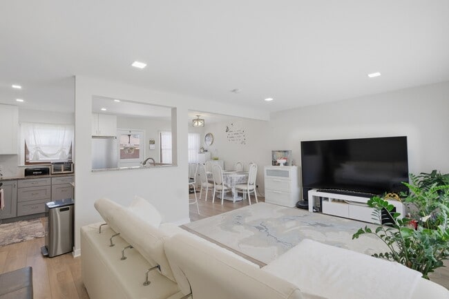 Photo - 1506 W Palm Dr