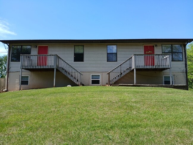 Building Photo - 777 Old Embreeville Rd Unit 1