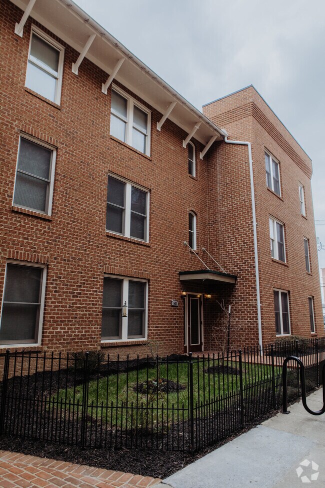 Condos for Rent near Clear Brook VA 149 Condos