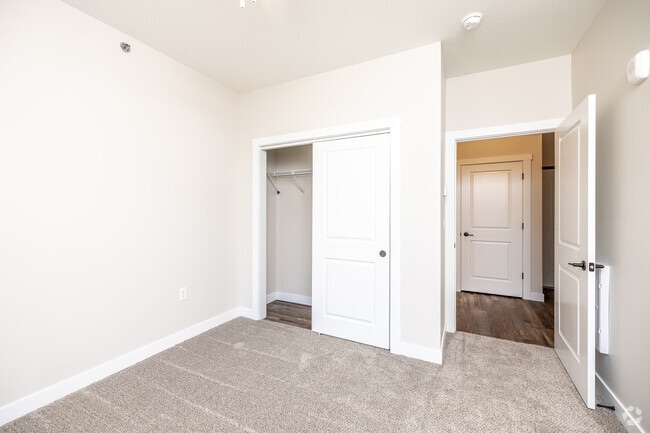 1BR, 1BA - Bedroom