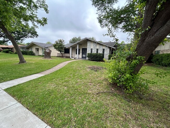 Photo - Interested in this home? You clearly have exceptional taste!