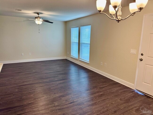 Photo - 5065 Peach Dr