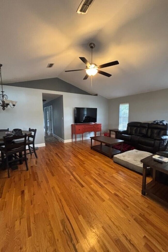 Photo - 3525 Lands End Ln House