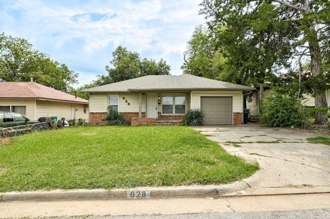 Photo - 628 E Hill St